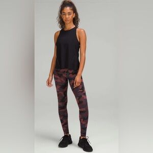 Lululemon Camo Rust Leggings in Excellent Preowned Condition!